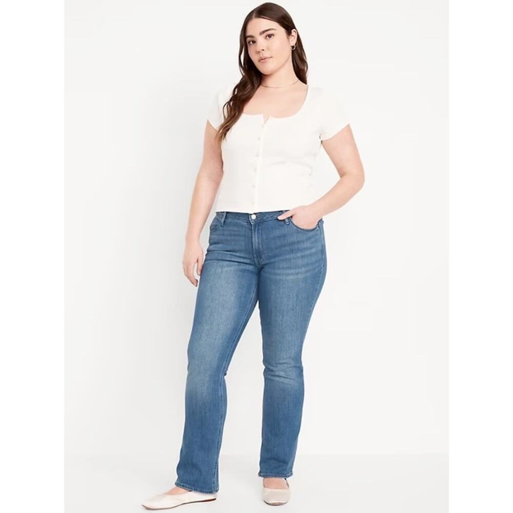 Old Navy Mid-Rise Wow Boot-Cut Jeans, Size 16 Petite